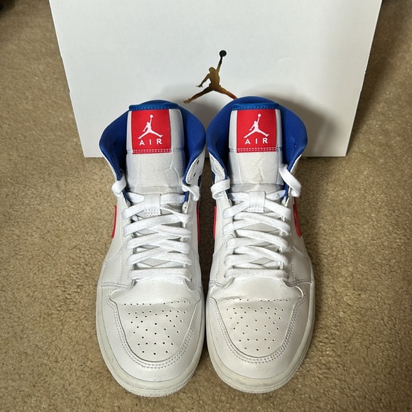 Air Jordan 1 Red White and Blue - Picture 5 of 5
